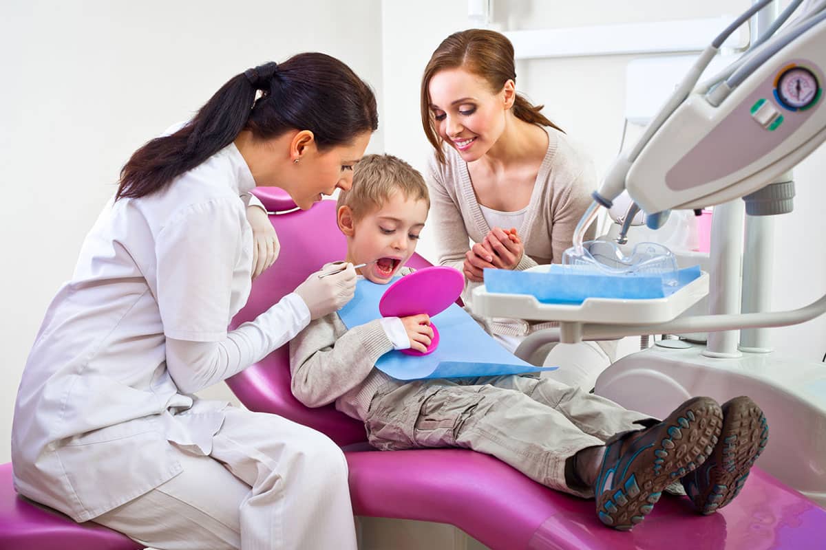 What Age Should A Child Visit A Dentist Blog